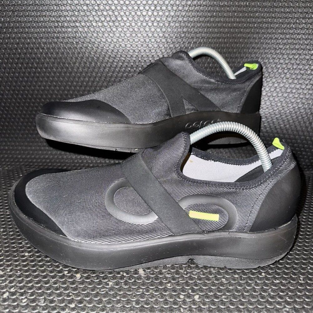 Oofos OOmg Fibre Low Black Gray Slip On Comfort Sneakers Shoes Men’s Size 10.5
